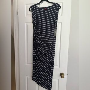 💙 NWT Vince Camuto Maxi Dress (S)